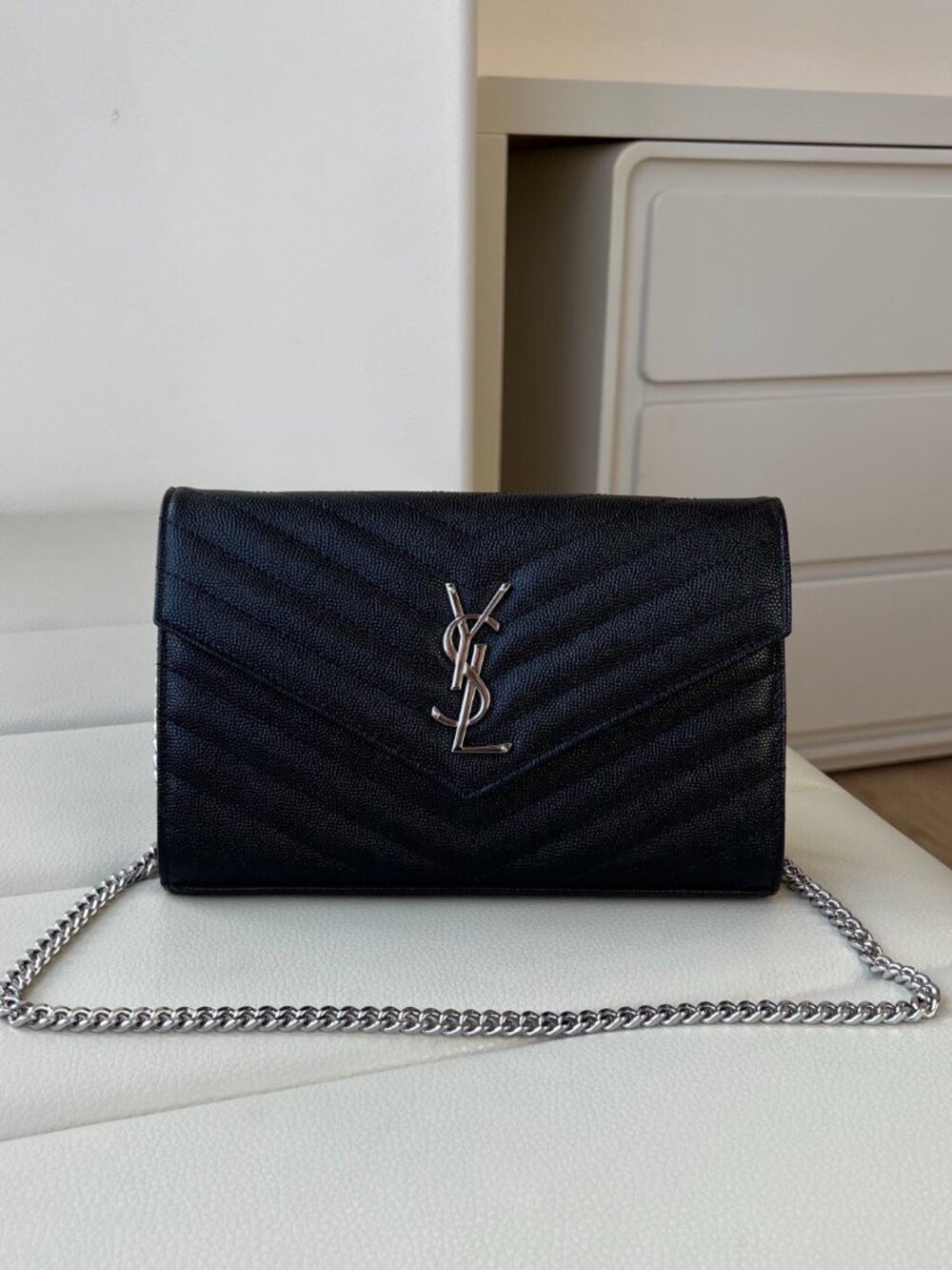 CASSANDRE ENVELOPE sheepskin envelope chain wallet